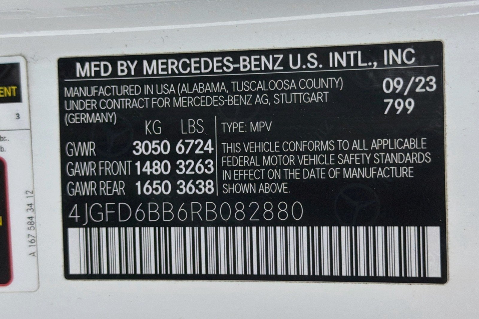 Certified Used 2024 MANUFAKTUR Diamond White Metallic Mercedes-Benz AMG® 53 image 28