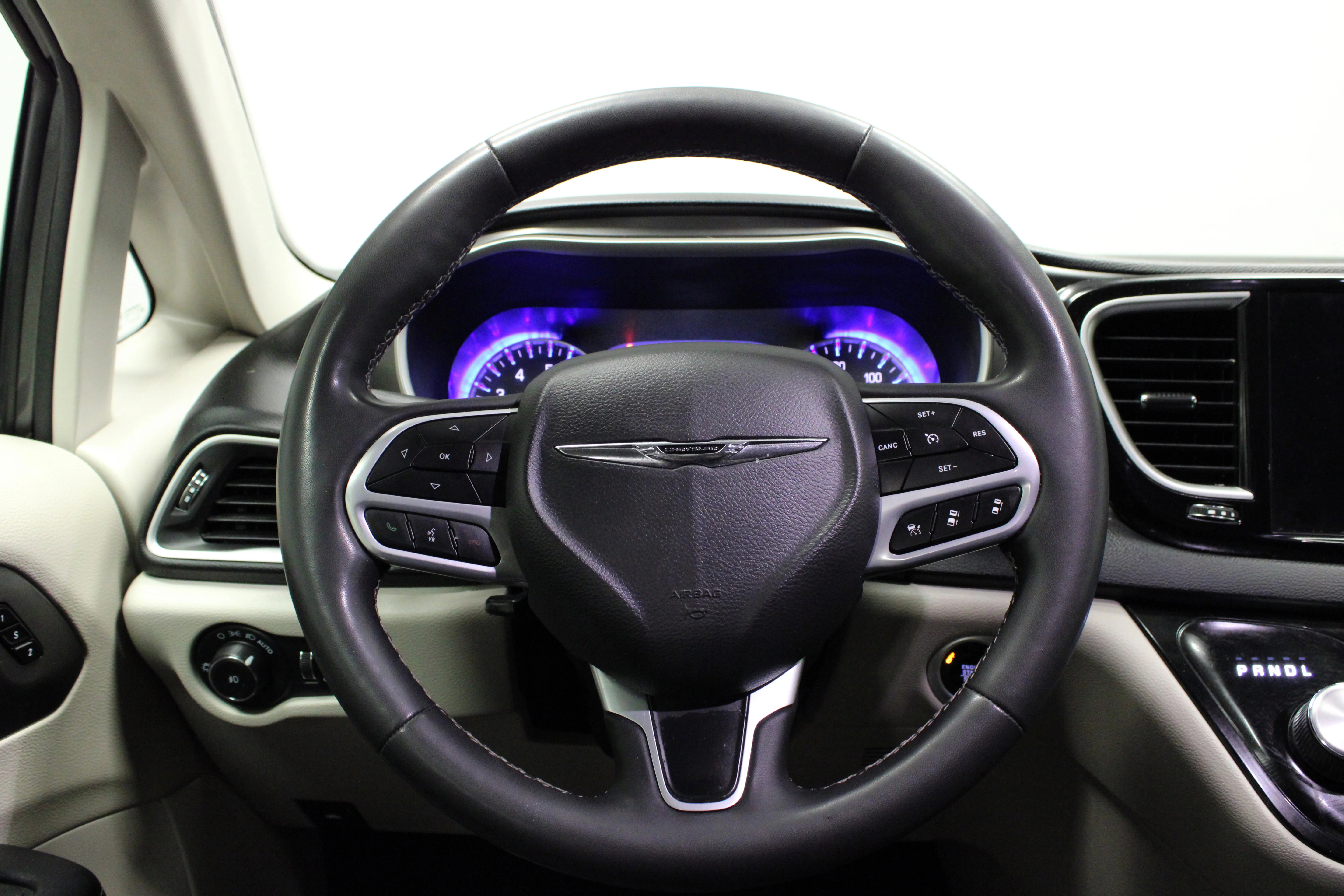 2023 Chrysler Pacifica Touring L - Photo 21