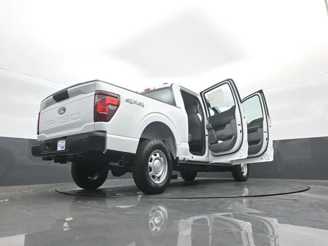 Used 2025 Oxford White Ford XL image 43