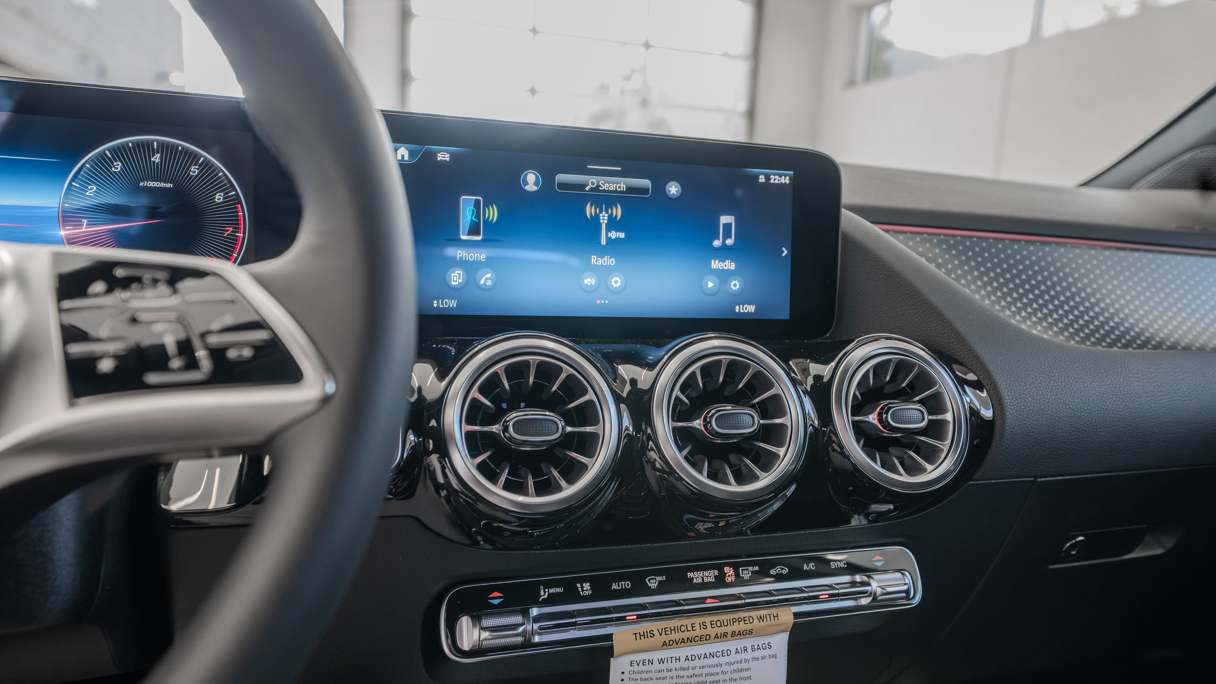 New 2026 Night Black Mercedes-Benz GLA 250 image 32