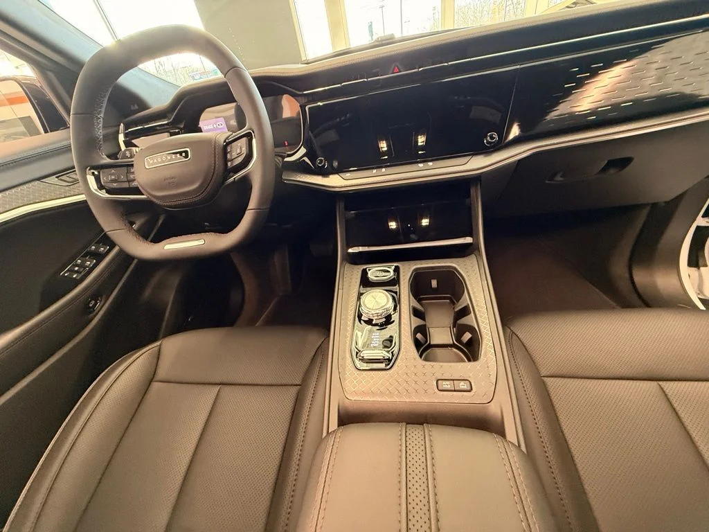 2025 Jeep Wagoneer S Limited - Photo 13