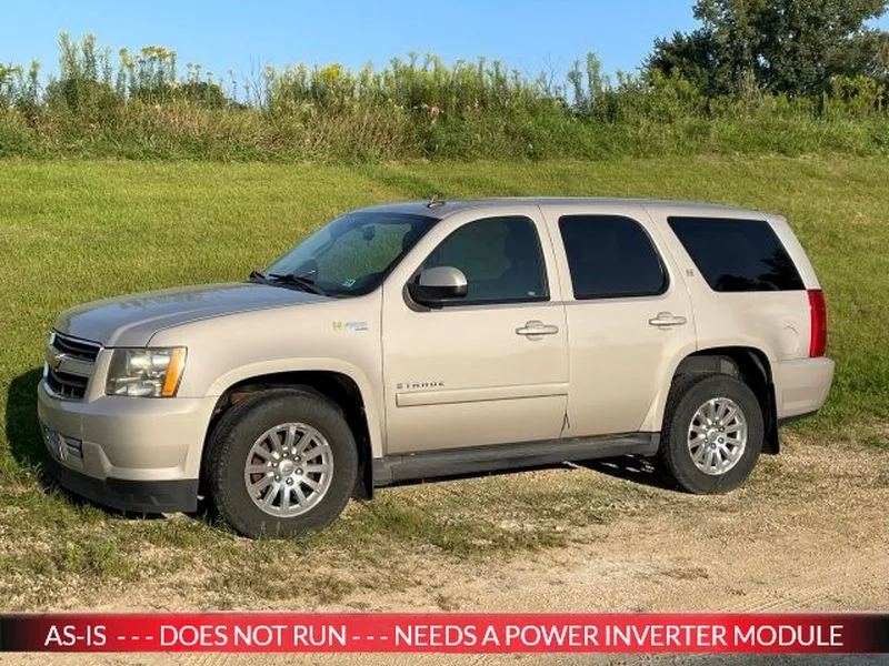 Used 2009 Silver Birch Metallic Chevrolet Hybrid image 1