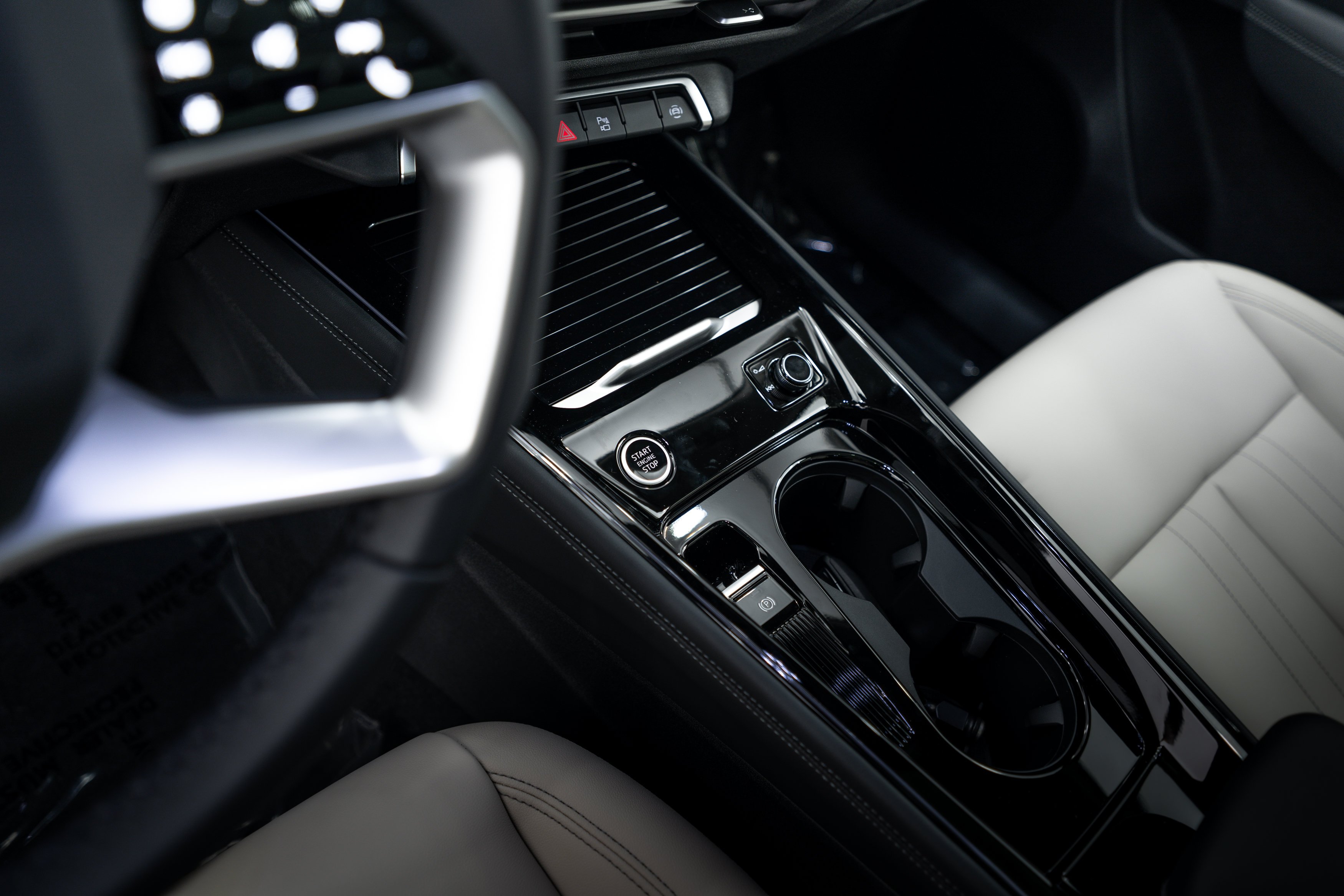 New 2026 Glacier White Audi S line image 10