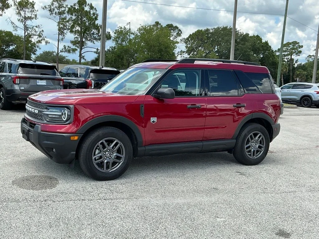 Used 2025 Red Ford Big Bend image 3