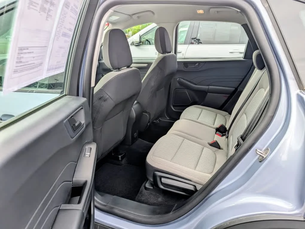 Used 2022 Iced Blue Silver Ford S image 7