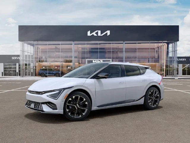 New 2026 White Kia GT-Line image 3