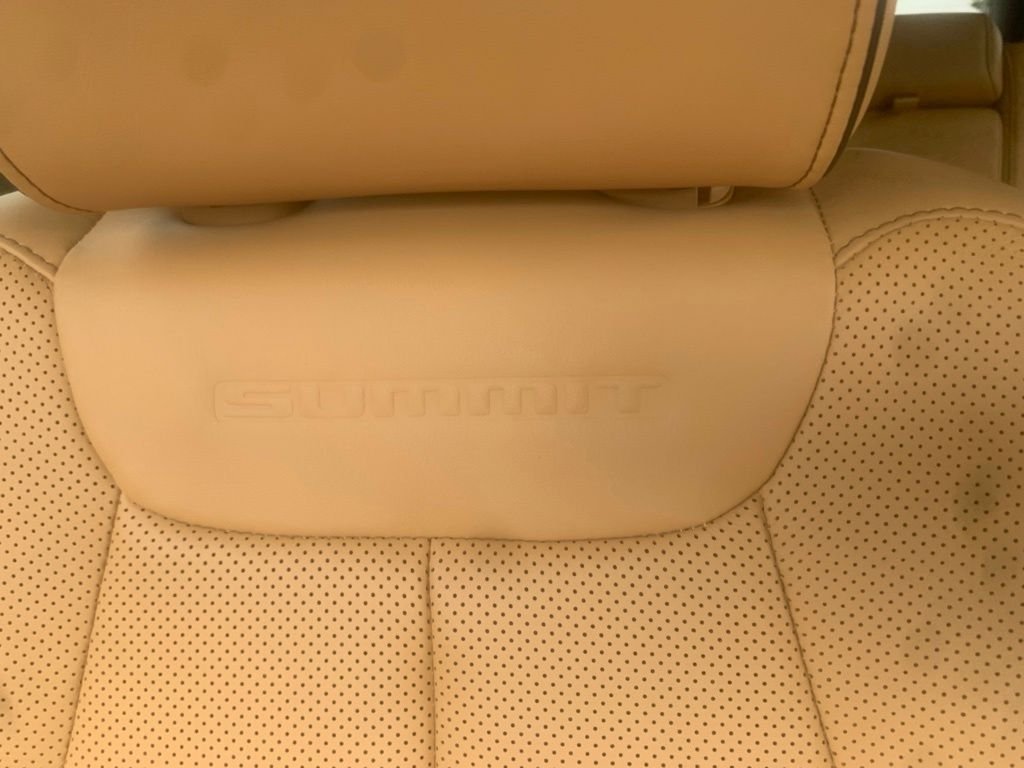 Used 2022 Brown Jeep Summit 4xe image 28
