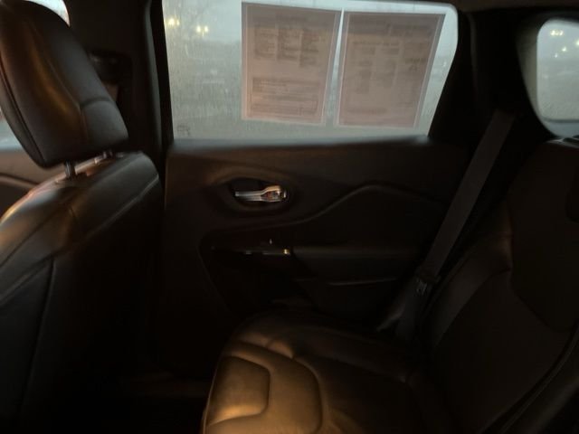 2023 Jeep Cherokee Altitude Lux - Photo 14