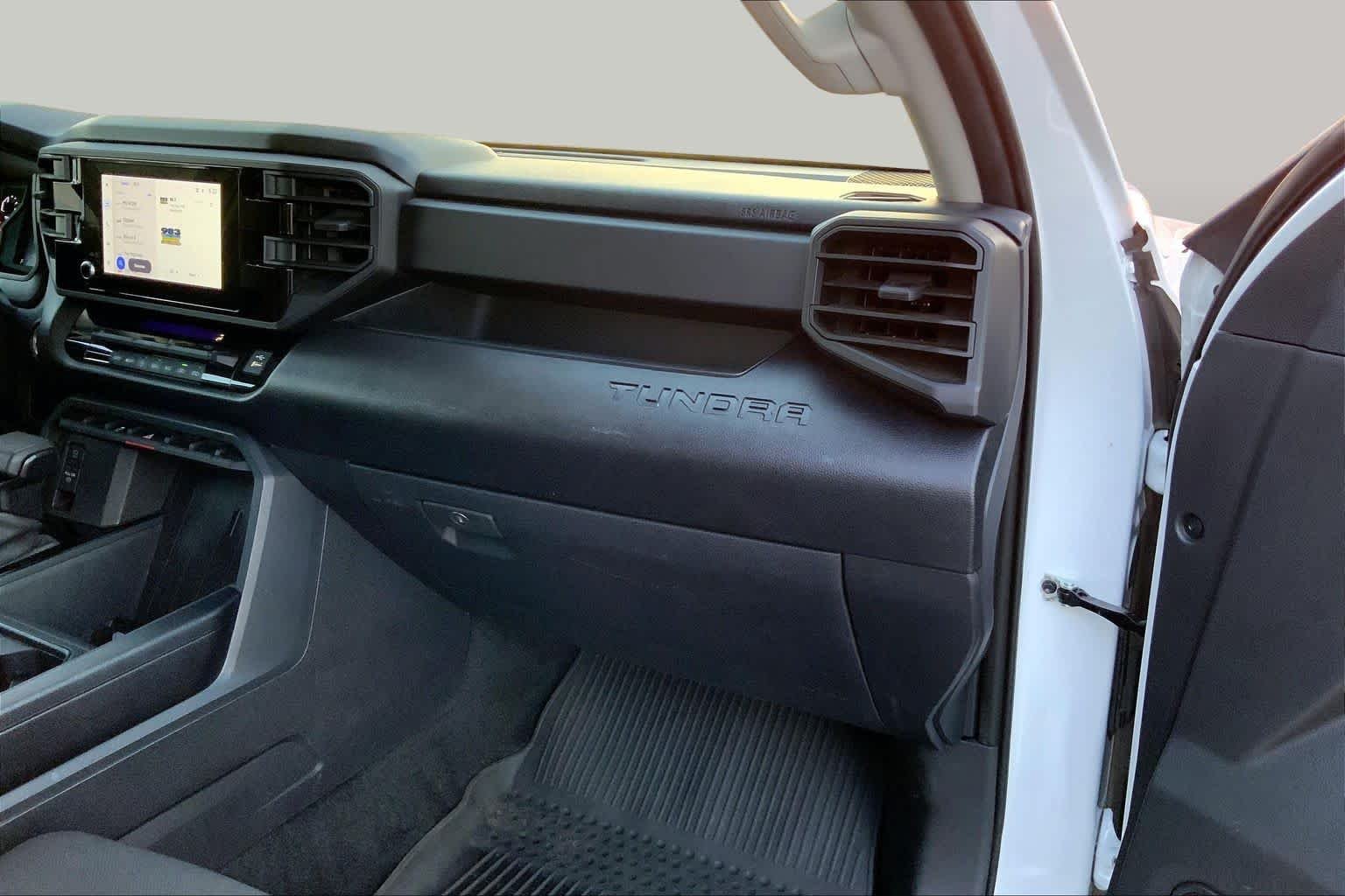 Used 2024 Ice Cap Toyota SR image 18