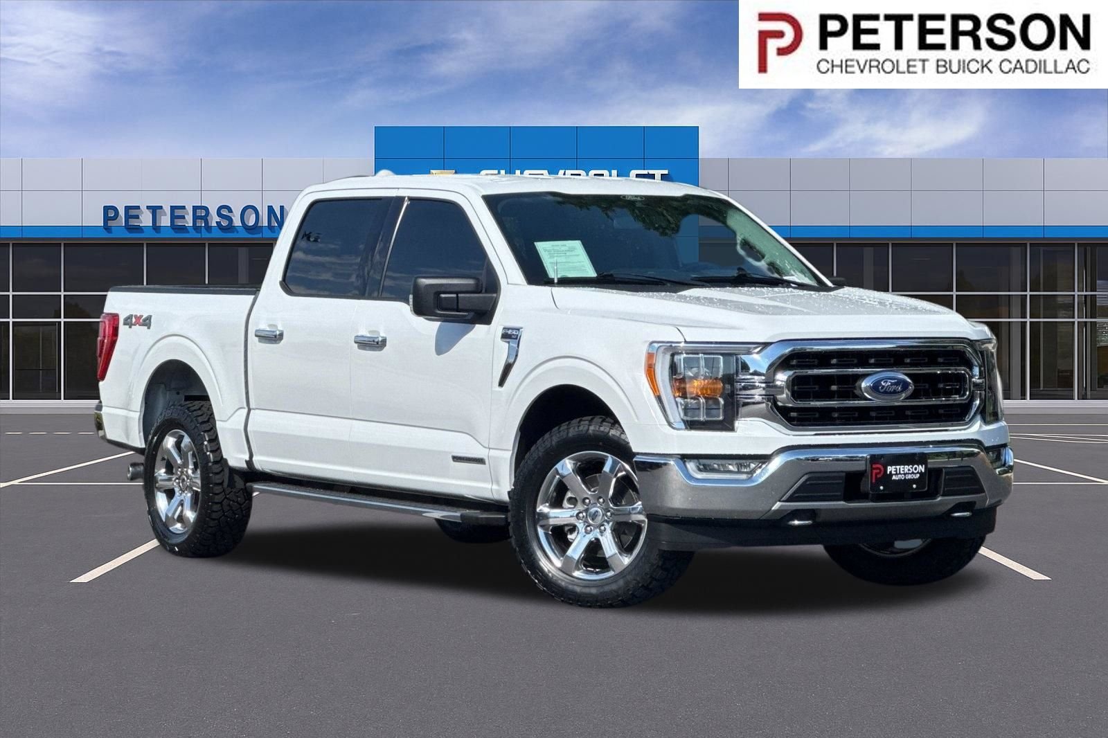 Used 2021 White Ford XLT image 1