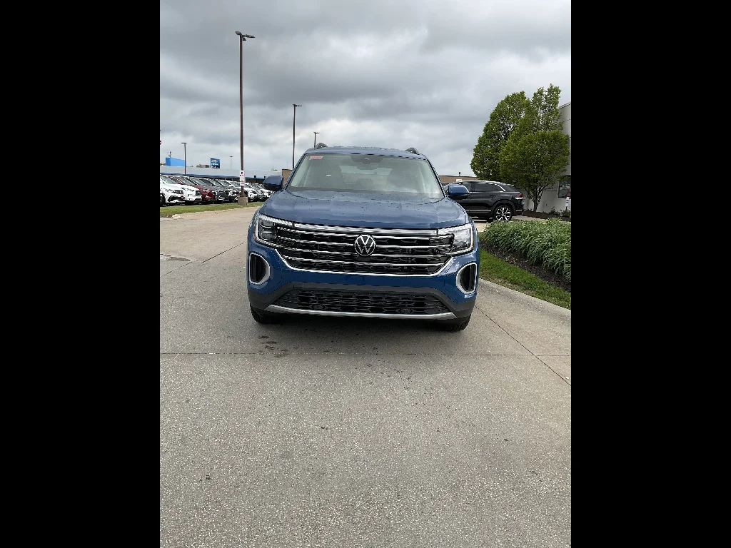 New 2026 Volkswagen Atlas SE 4Motion Sport Utility #V21996