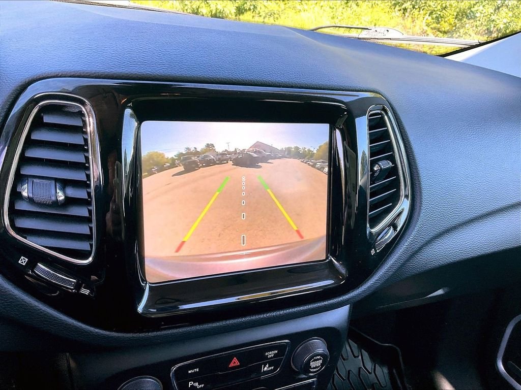 Used 2021 Gray Jeep Limited image 16