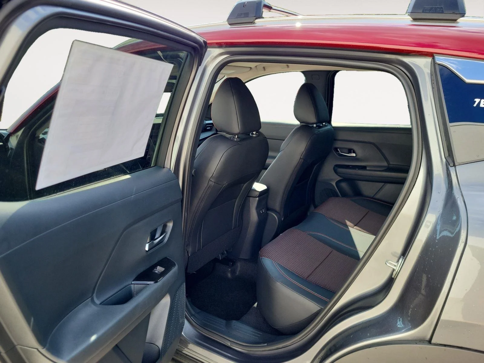 2026 Nissan KICKS SR AWD - Photo 18