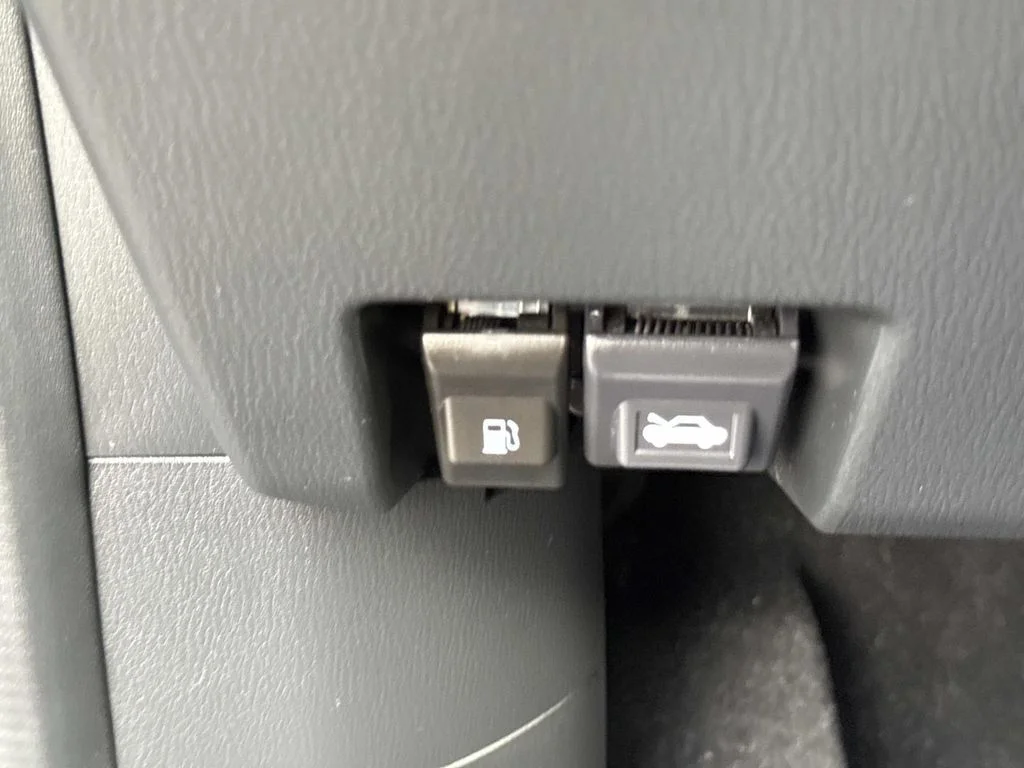 Used 2025 Gray Mazda 2.5 S Select Package image 47
