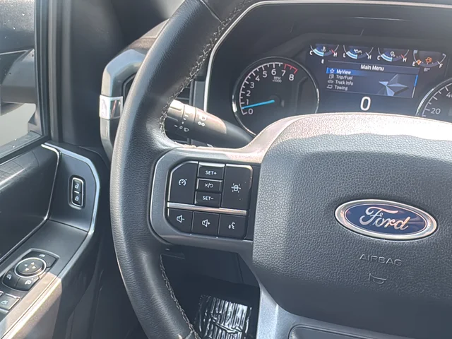 Used 2023 Gray Ford XLT image 16