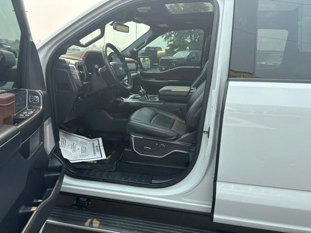 Used 2023 Gray Ford Lariat image 8