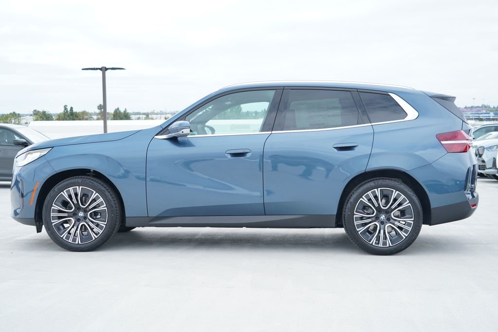 New 2026 Blue Metallic BMW 30 xDrive image 4