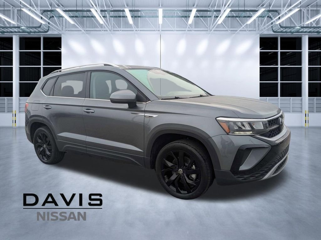 2024 Volkswagen Taos SE