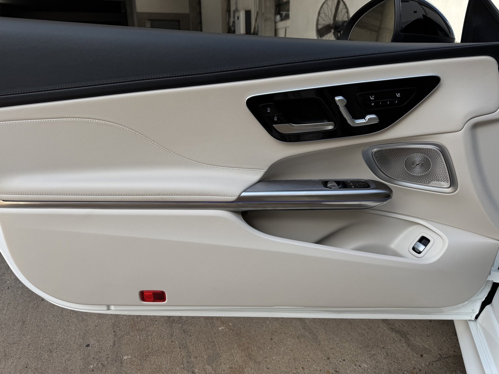 New 2026 Polar White Mercedes-Benz CLE 300 image 41