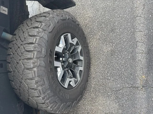 Used 2021  Toyota TRD Off-Road image 14