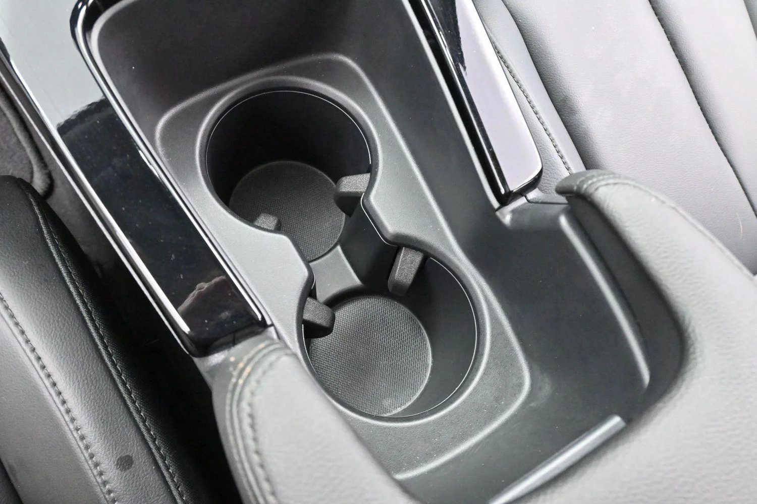 Used 2023 Liquid Carbon Metallic Acura Base image 18