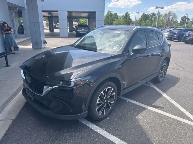 2022 Mazda CX-5 S Premium package Auto AWD's photo