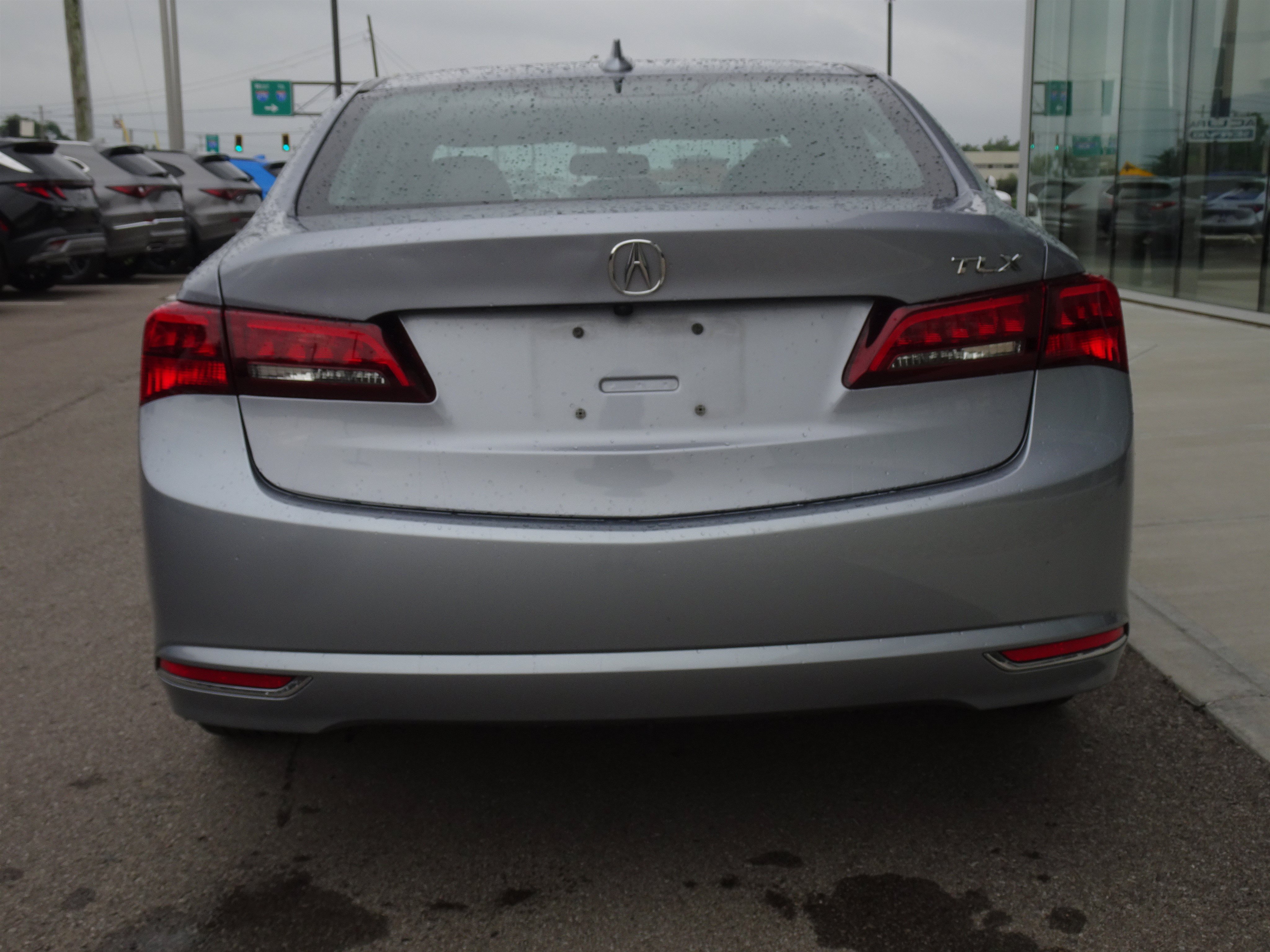 Used 2015 Slate Silver Metallic Acura  image 4