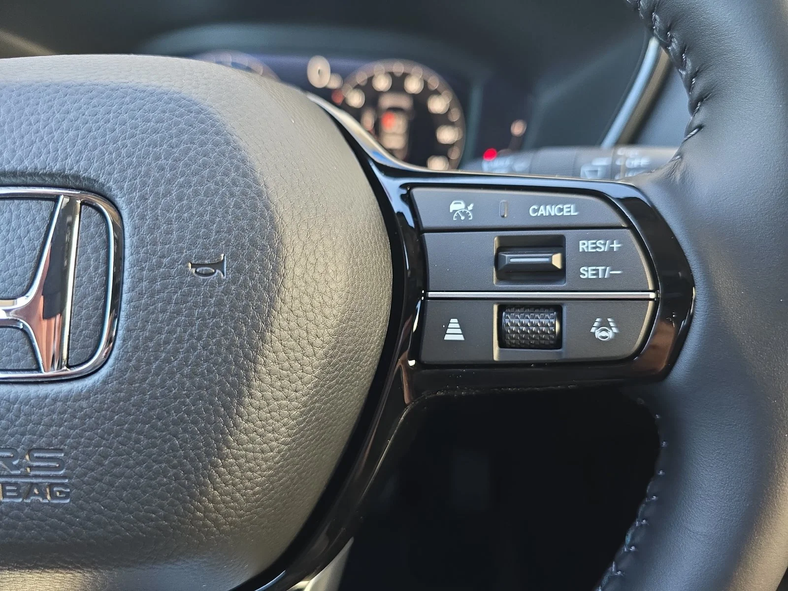 New 2027 Urban Gray Pearl Honda EX-L image 18