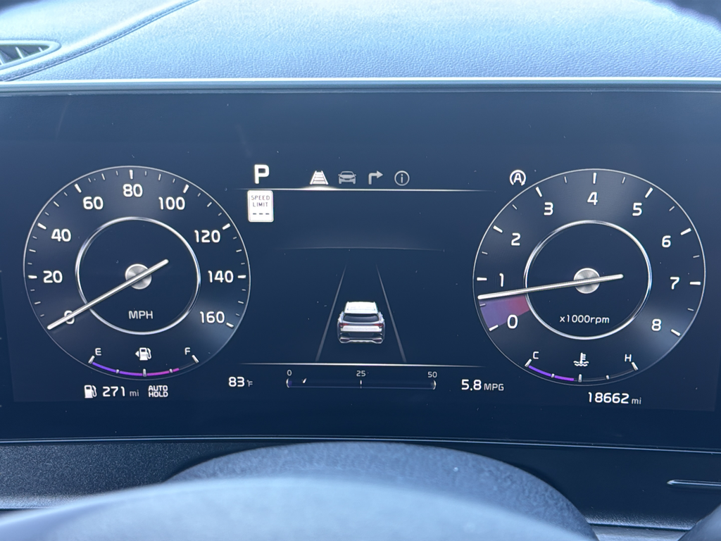 Used 2023 White Kia X-Pro Prestige image 28