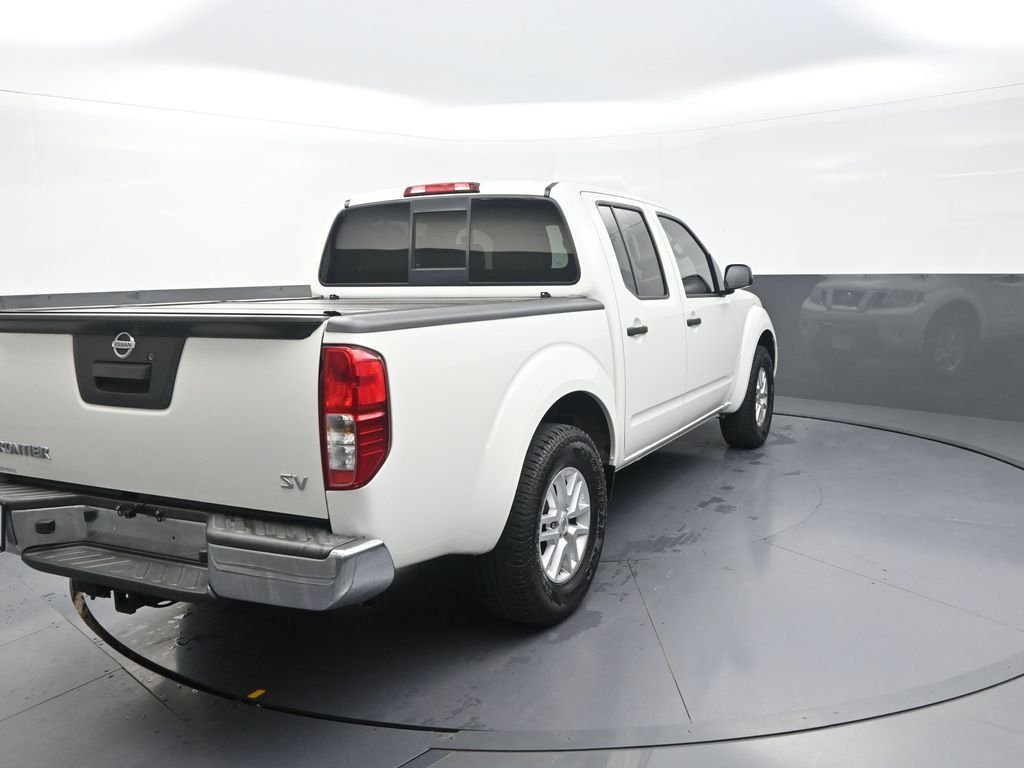 Used 2017 White Nissan SV image 11