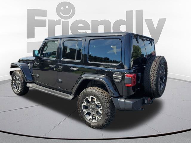 New 2027 Black Clear-Coat Paint Jeep Sahara image 3