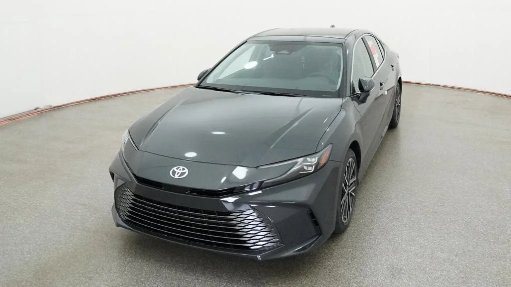 New 2026 Underground Toyota XLE image 20
