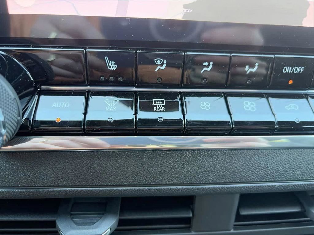 2026 Chevrolet Colorado Trail Boss - Photo 21
