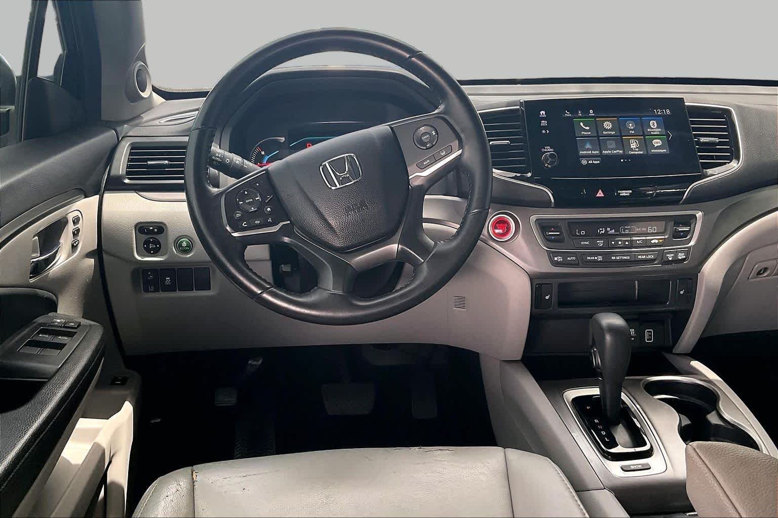 Used 2019 Obsidian Blue Pearl Honda EX-L image 10