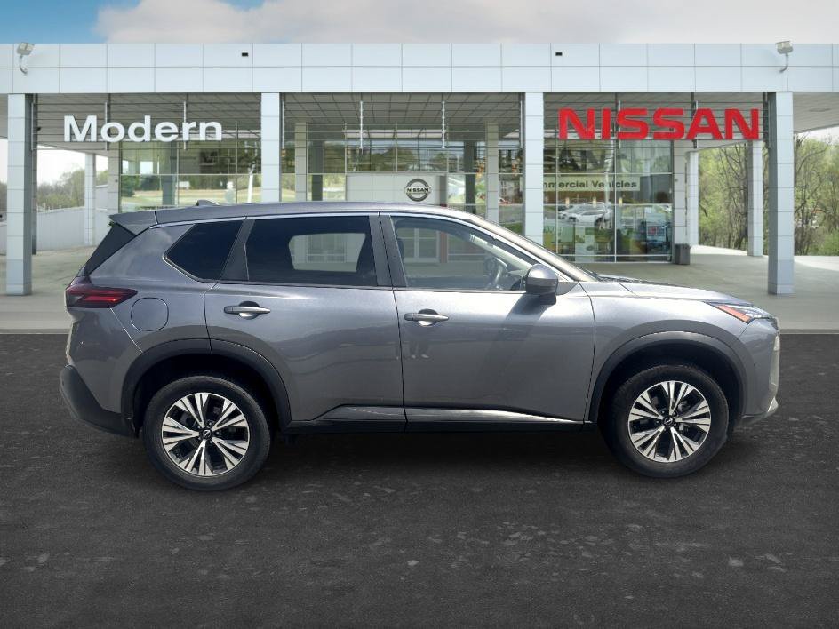 Used 2023 Gun Metallic Nissan SV image 6