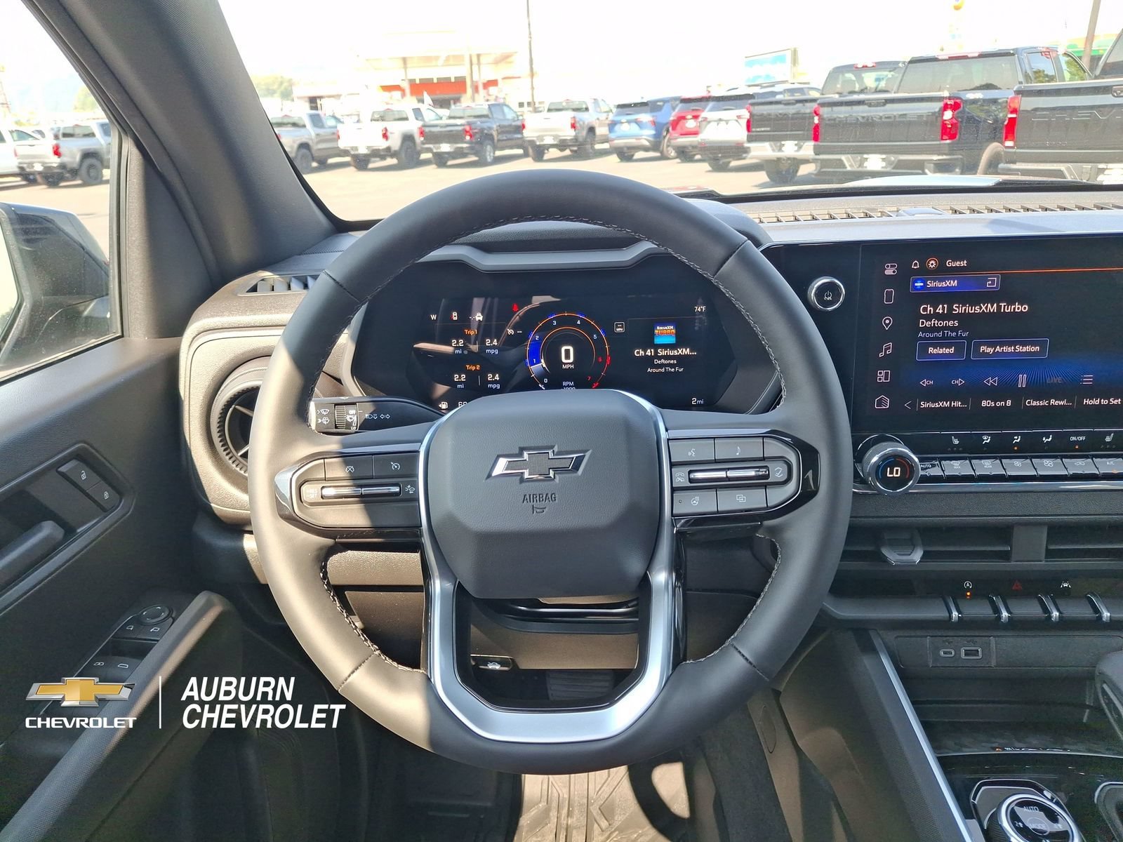2026 Chevrolet Colorado Trail Boss - Photo 10