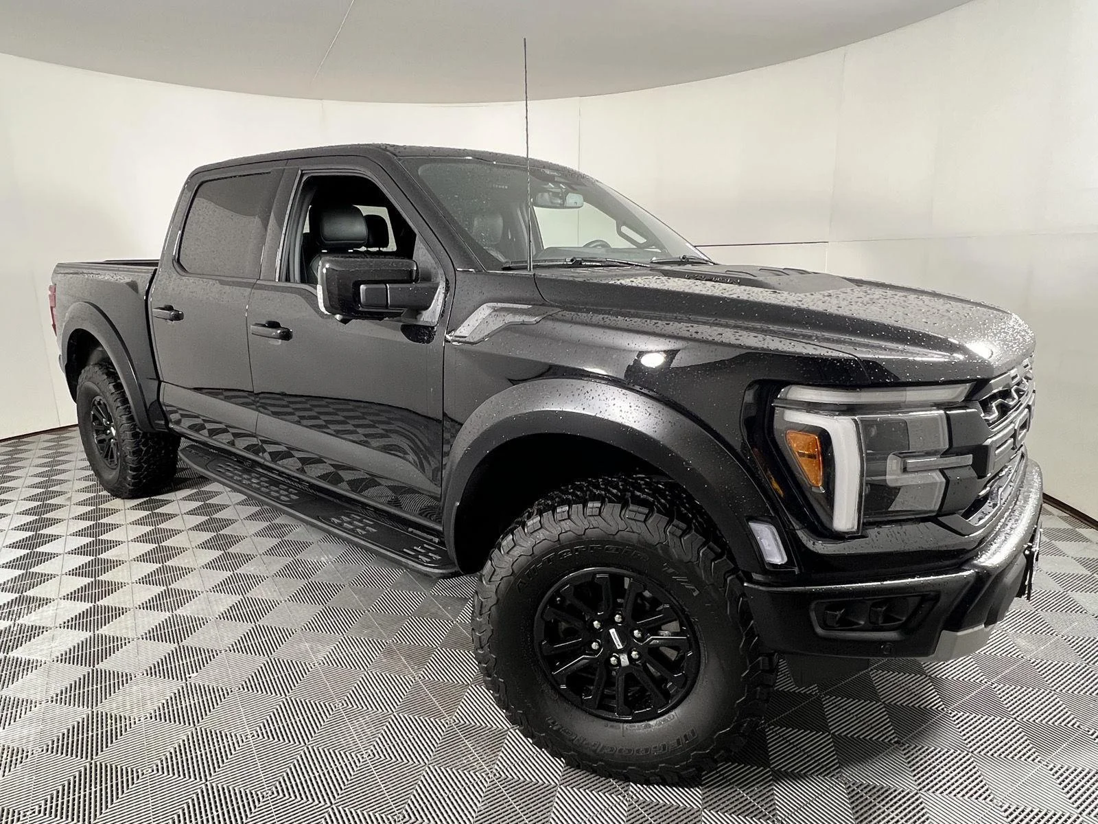 Certified Used 2025 Agate Black Metallic Ford Raptor image 30