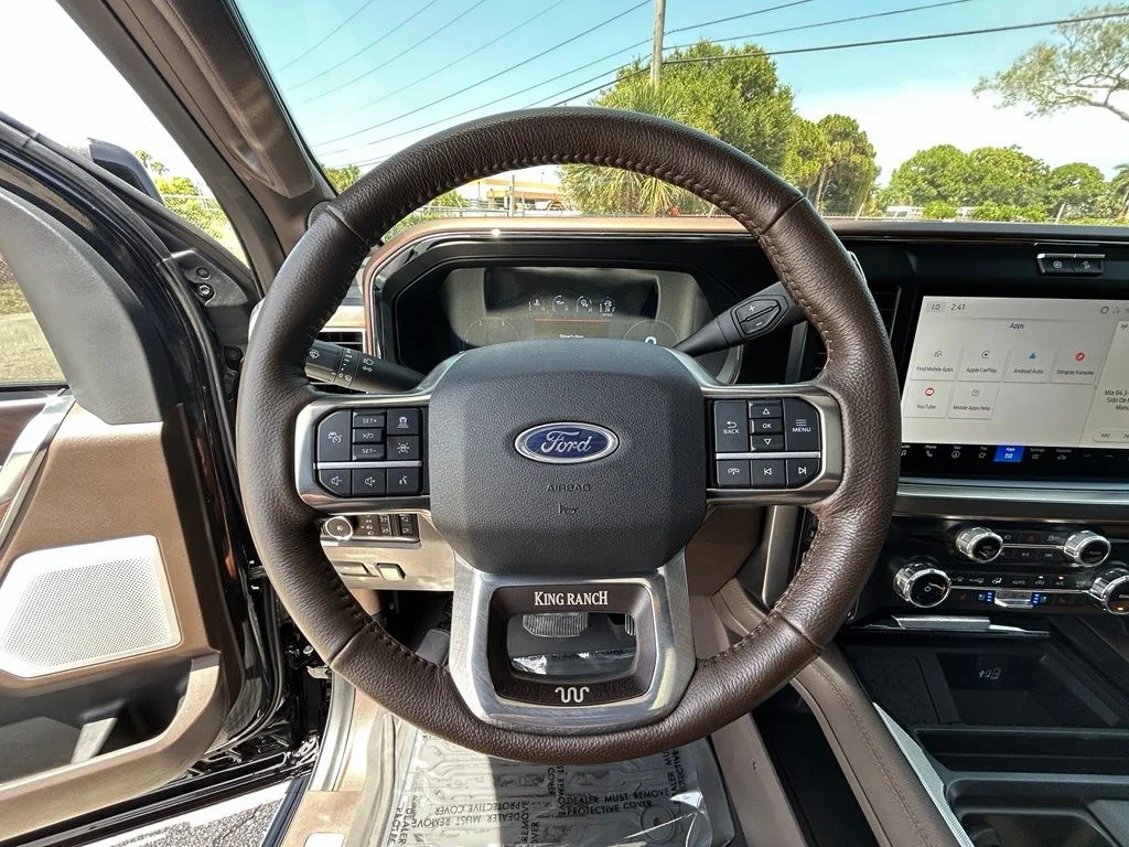 Used 2025 Brown Ford King Ranch image 17