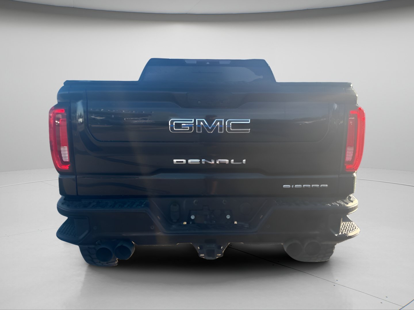 Used 2019 Onyx Black GMC Denali image 10