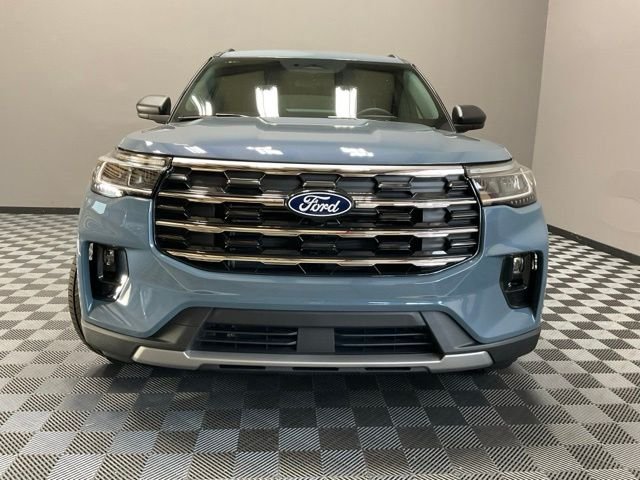 New 2027 Vapor Blue Metallic Ford Active image 4