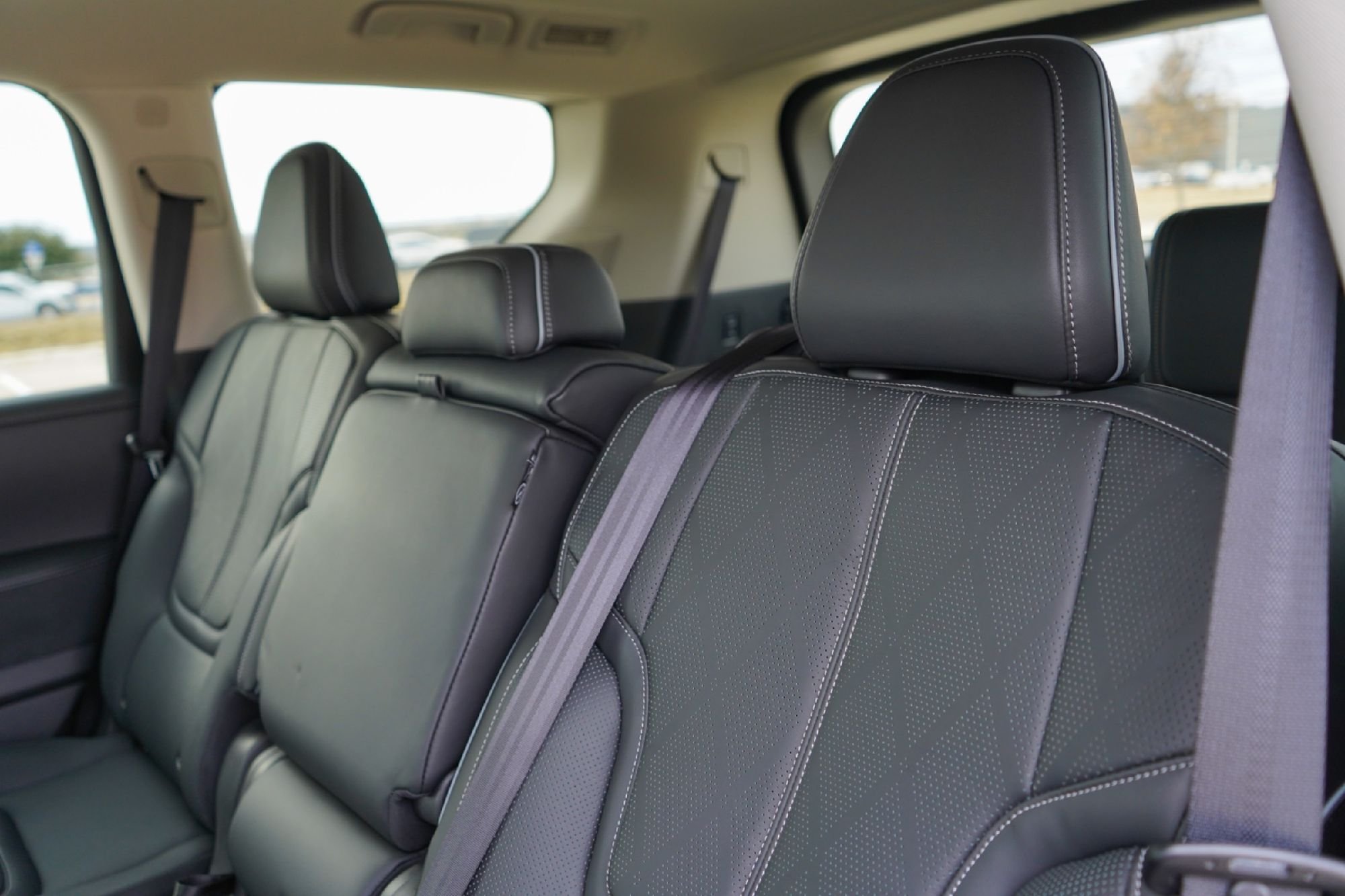 2025 INFINITI QX80 Sensory 4WD - Photo 25