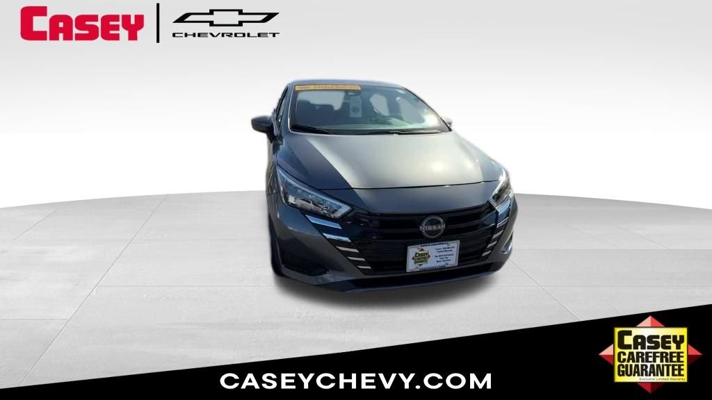 2025 Nissan Versa Sedan SV