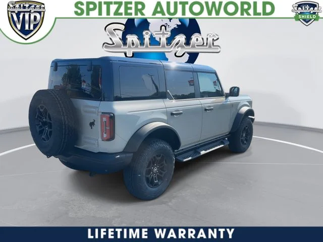 New 2026 Desert Sand Ford Badlands® image 7