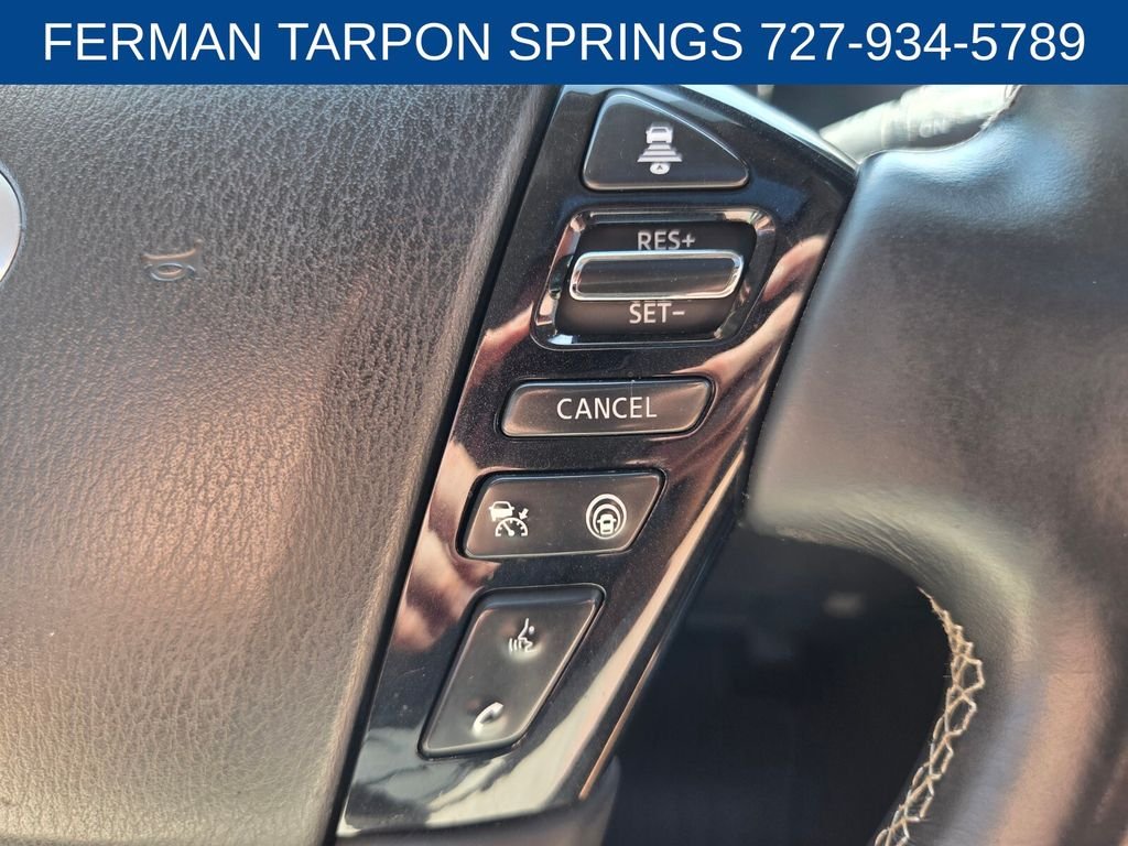 Used 2023 Gray INFINITI Premium Select image 32