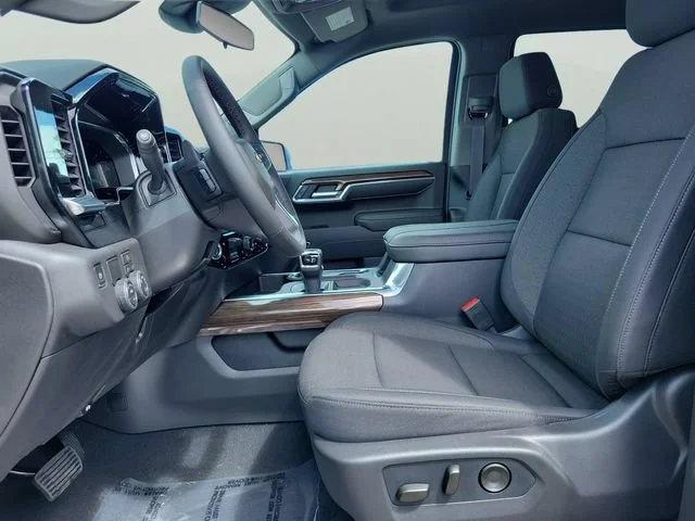 New 2026 Black Chevrolet LT image 17