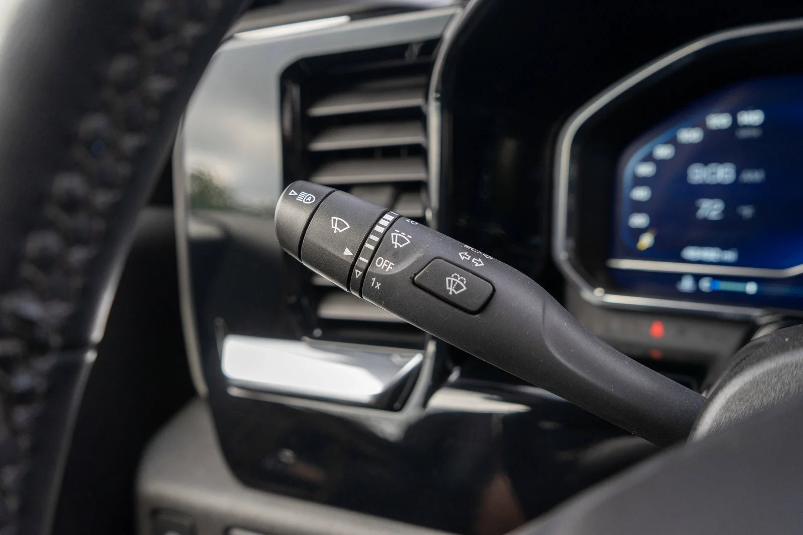 2024 Chevrolet Silverado 1500 RST - Photo 24