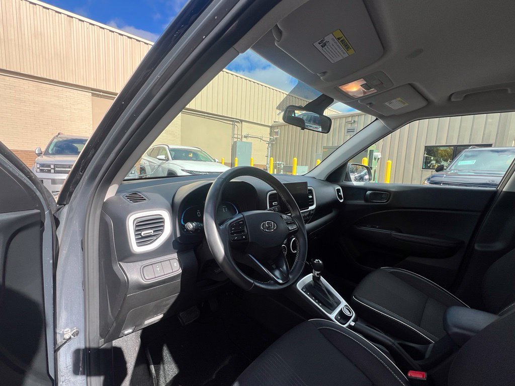Used 2024 Gray Hyundai Limited image 7