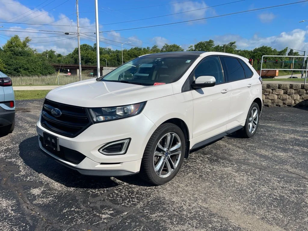 Used 2016 White Platinum Metallic Tri-Coat Ford Sport image 1