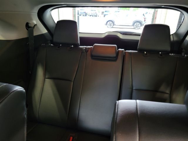 Certified Used 2022  Toyota XLE image 24