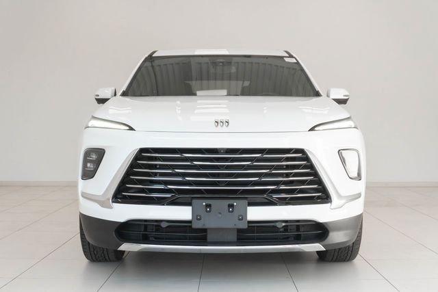 Used 2026 White Buick Preferred image 23